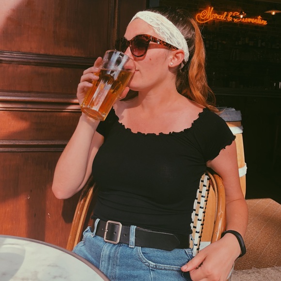 Meet your Posher, Kelcie - Picture 3 of 5